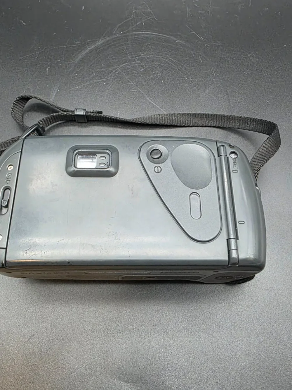 Pentax Zoom 90-WR 35mm Point  Shoot Film Camera w/ Multi-AF Remote Control works
